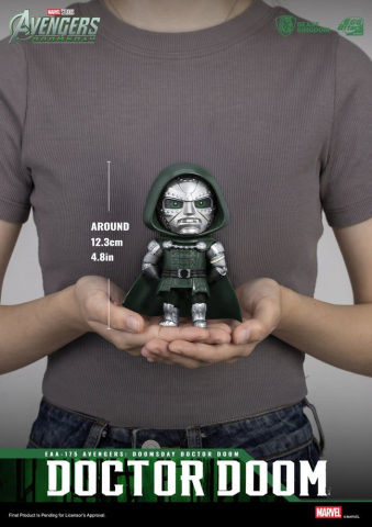PRECOMENZI - Marvel Action Figure Avengers: Doomsday Doctor Doom 12 cm