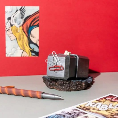 PRECOMENZI - Marvel Thor Pen and Stand Hammer