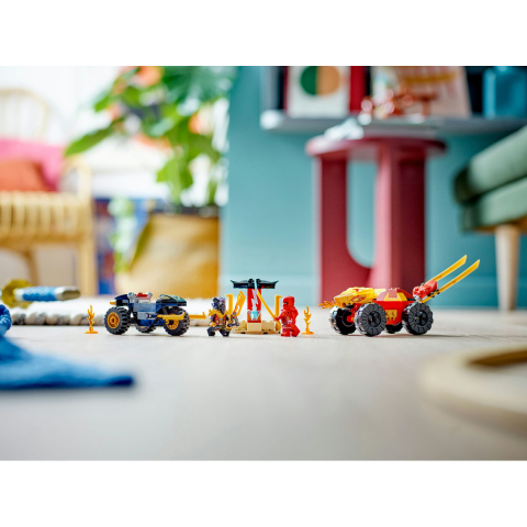 Masina lui Kai si motocicleta lui Ras [5]