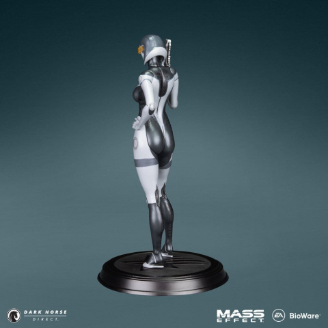 Mass Effect PVC Figure EDI 22 cm [2]