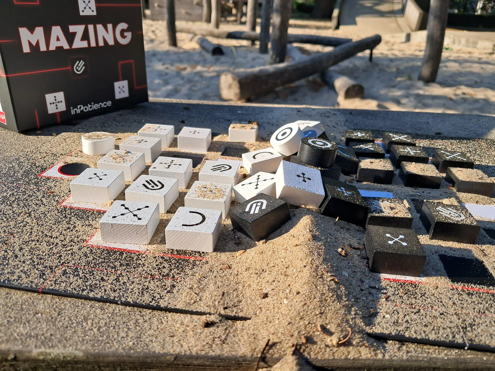 Mazing - Joc cooperativ de logica pentru 1-2 jucatori [1]