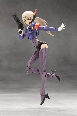 Megalomaria Unlimited Universe Model Kit Valiant 16 cm [6]