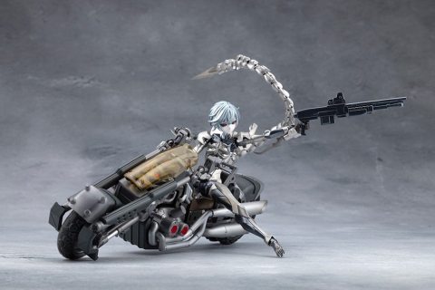 Megalomaria Unlimited Universe Plastic Model Wreckage Hunter 25 cm [2]