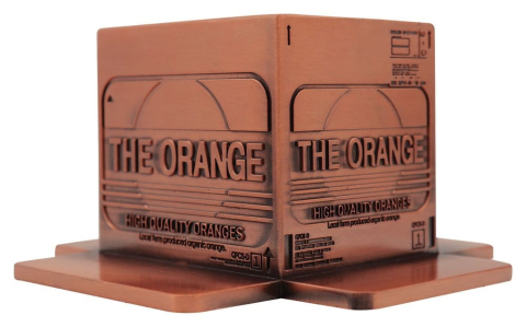 PRECOMENZI - Metal Gear Solid 2 Replica Cardboard Box Antique Gold