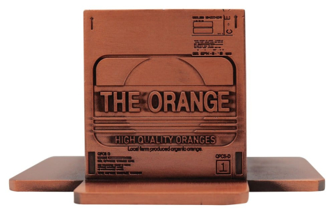 Metal Gear Solid 2 Replica Cardboard Box Antique Gold [5]