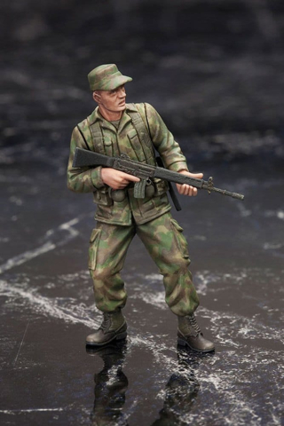 Metal Gear Solid V Plastic Model Kit 1/35 Metal Gear Solid Ground Zero Set 5 cm [14]