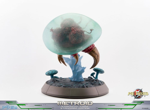 Metroid Prime PVC Figure Metroid (Standard) (Glow in the Dark) 21 cm [22]