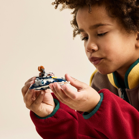 LEGO Star Wars Micronava de lupta Jedi Starfighter a lui Plo Koon [4]