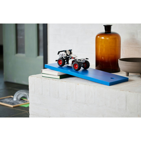 Monster Jam™ Monster Mutt™ Dalmatian [5]