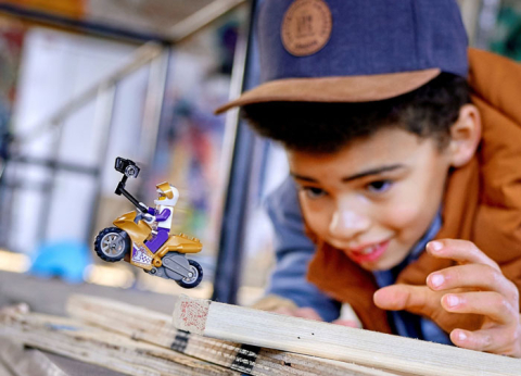 Motocicleta de cascadorii Selfie [4]