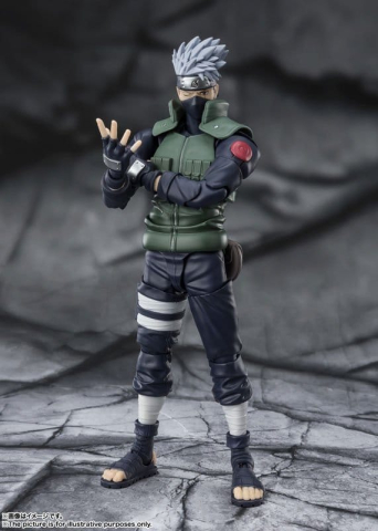 PRECOMENZI - Naruto S.H.Figuarts Action Figure Kakashi Hatake -The famed Sharingan Hero- 16 cm