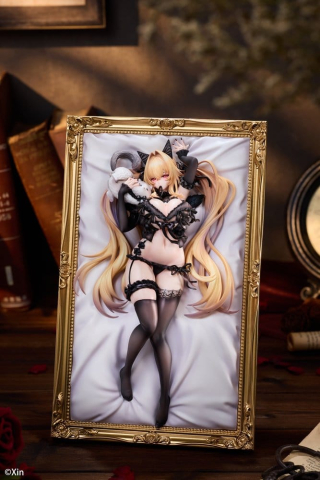 Collectibles - Original Character PVC Figure 1/7 Stella Black Cat Ver. Illustrated by Xin 27 cm