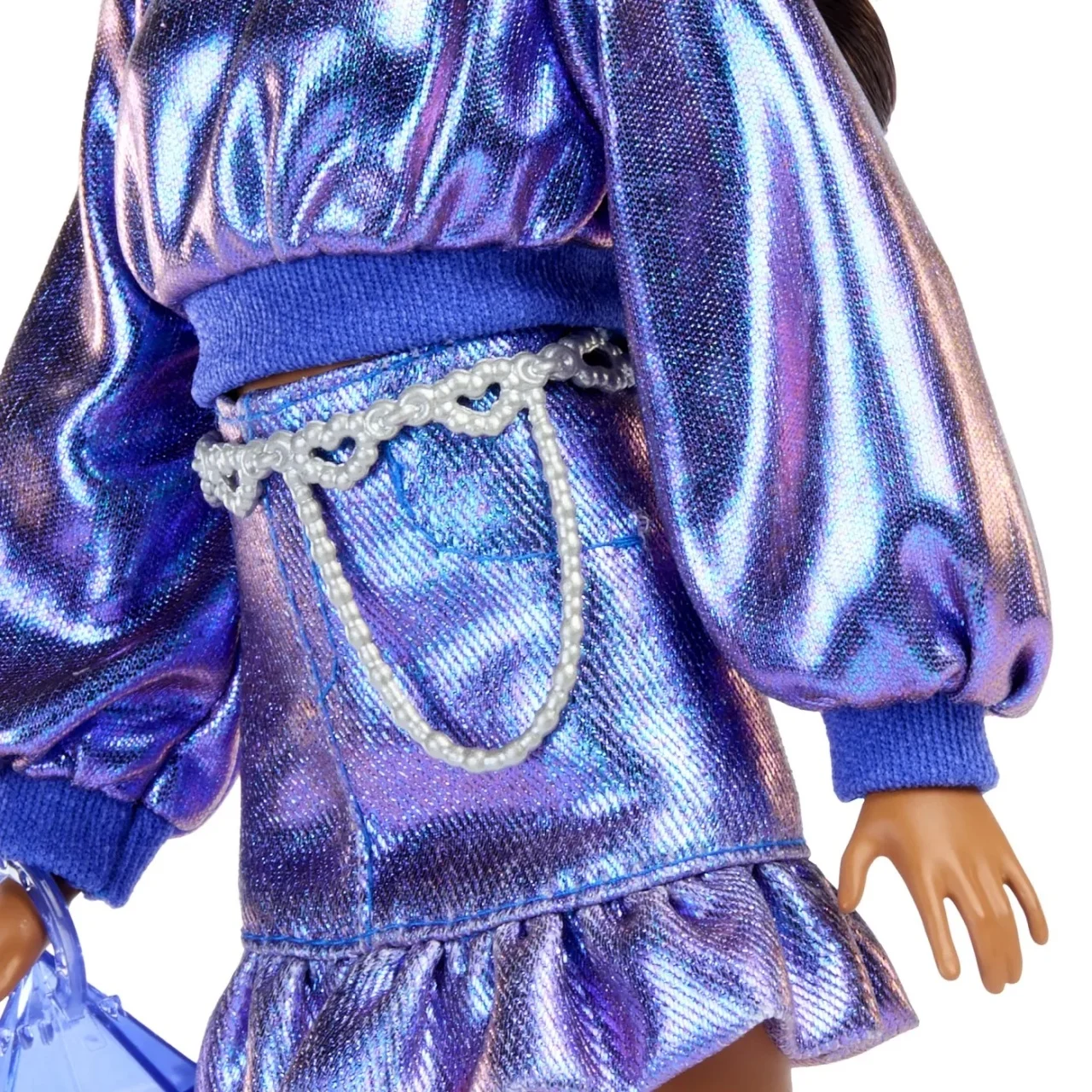 Papusa Barbie Deluxe Style cu Rochie Albastru Metalizat [4]