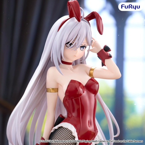 Playing Death Games to Put Food on the Table BiCute Bunnies PVC Statue Yuki 25 cm [1]