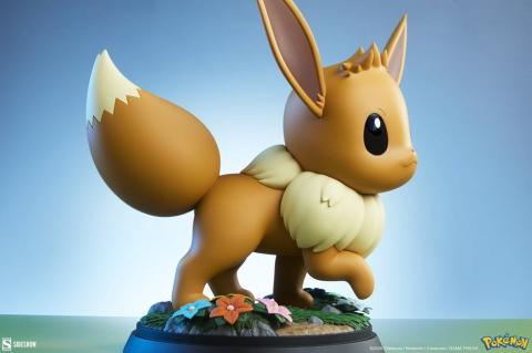Pokémon Life-Size Figure Eevee 34 cm [6]