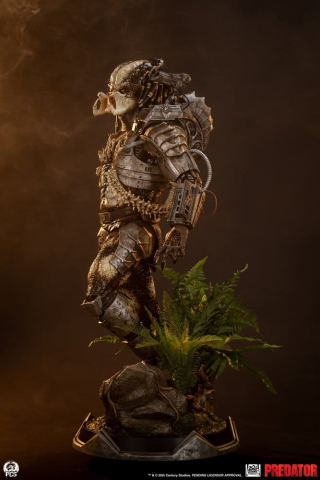 Predator Statue 1/2 Predator 117 cm [8]