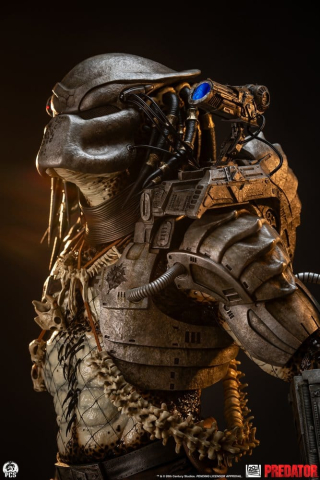 Predator Statue 1/2 Predator 117 cm [1]