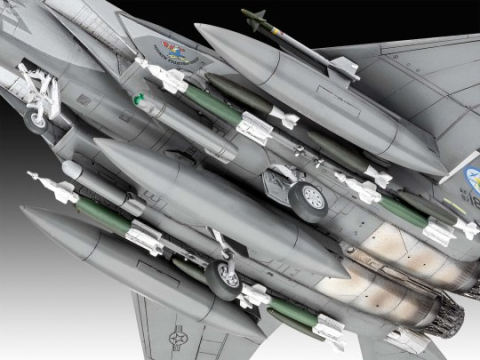 Revell Model Set – McDonnell Douglas F-15E Strike Eagle (1:72) [5]