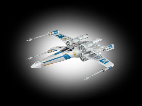 Revell Star Wars New Republic X-Wing Fighter [2]