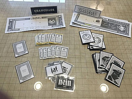 Secret Hitler [2]