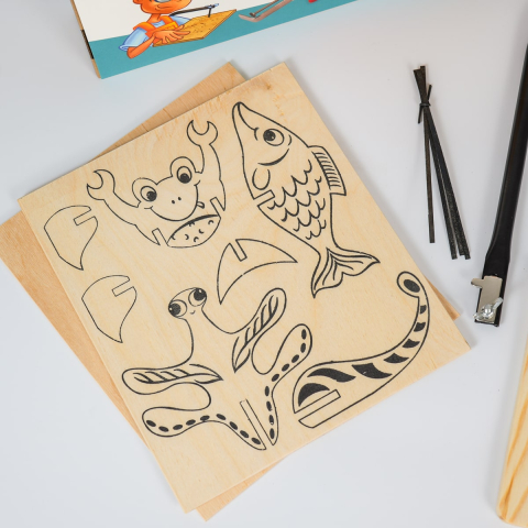 Set traforaj Deico – Animale acvatice, fierastrau si placaj (8+) [2]