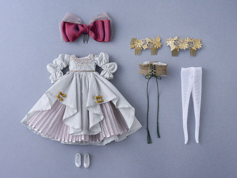 PRECOMENZI - Snow White Action Figures Accessory Set Harmonia bloom Outfit Set
