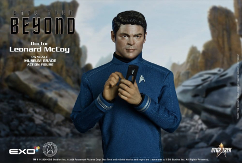 PRECOMENZI - Star Trek Beyond Action Figure 1/6 Dr. 'Bones' McCoy 30 cm