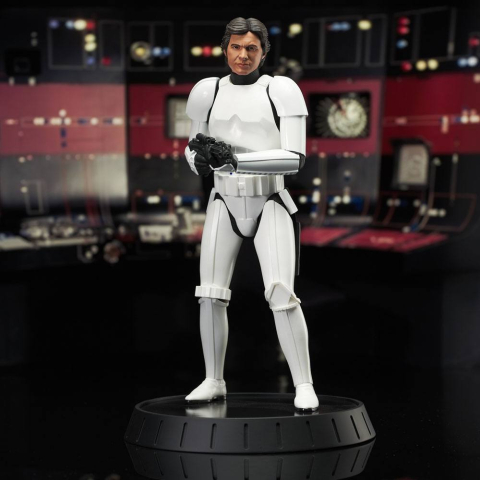 Star Wars Episode IV Milestones Statue 1/6 Han Solo (Stormtrooper Disguise) 40th Anniversary Exclusive 30 cm [2]