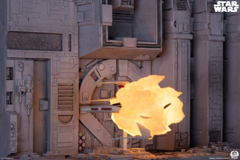 Star Wars Movie Moments Mini Scale Diorama Trench Run 23 cm [5]