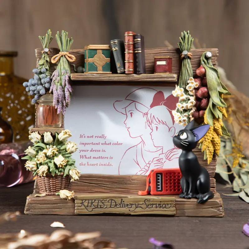 Studio Ghibli Kiki's Delivery Service - Diorama cu Rama Foto Casa lui Kiki [3]