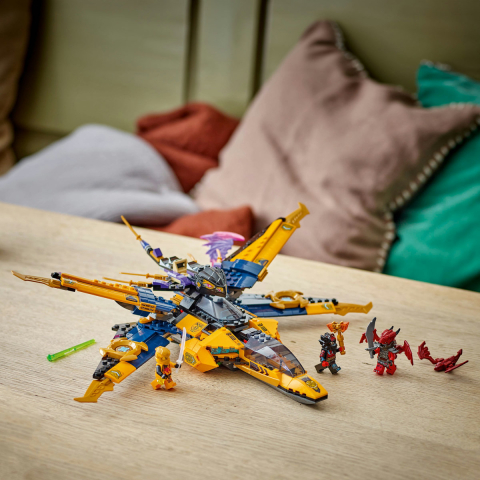 LEGO® NINJAGO Superavionul cu reactie al lui Ras si Arin 71833 [5]