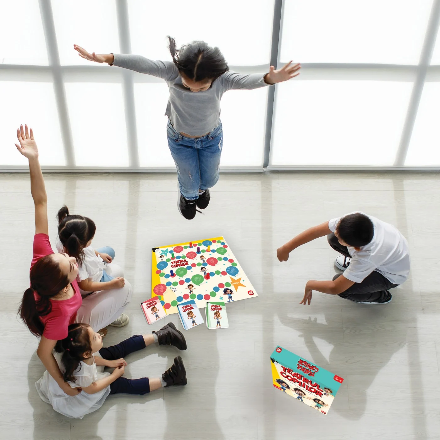 Teatrul Copiilor - Joc Educativ de Mima pentru Copii [2]