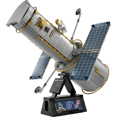 LEGO - Telescopul spațial Hubble