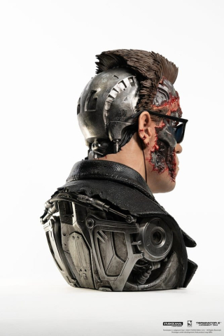 Terminator 2 Replik 1/1 T-800 Model 101 Battle Damaged Art Mask 47 cm [3]