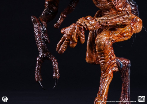 The Fly Statue 1/4 41 cm [9]