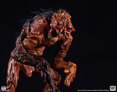 The Fly Statue 1/4 41 cm [2]