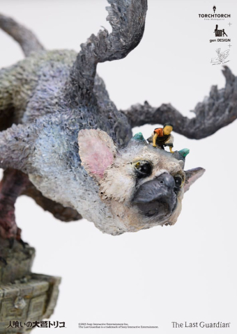 The Last Guardian Art Statue Trico by Akishi Ueda 50 cm [15]