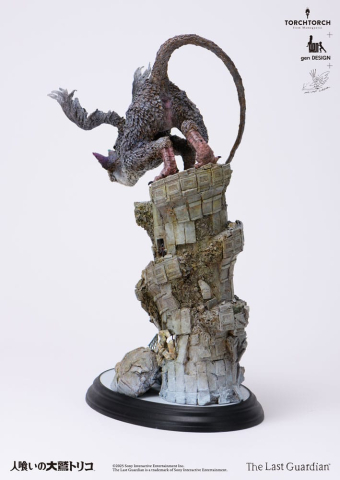 The Last Guardian Art Statue Trico by Akishi Ueda 50 cm [3]