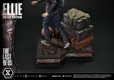 The Last of Us (Part I) Real Elite Masterline Statue 1/4 Ellie 46 cm [14]