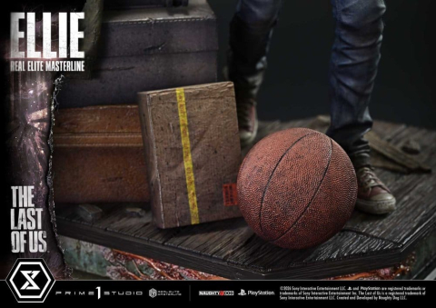 The Last of Us (Part I) Real Elite Masterline Statue 1/4 Ellie 46 cm [15]