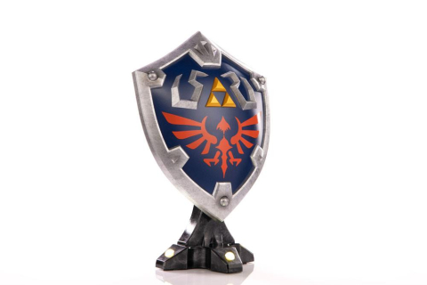 The Legend of Zelda Breath of the Wild PVC Statue Hylian Shield Collector's Edition 29 cm [22]