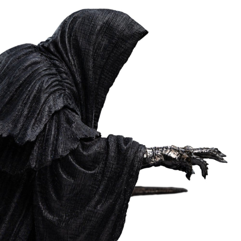 The Lord of the Rings Trilogy Mini Statue Ringwraith at the Prancing Pony 18 cm [5]