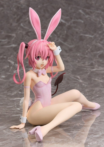 To Love-Ru Darkness PVC Figure 1/4 Nana Astar Deviluke Bare Leg Bunny Ver. 26 cm [1]