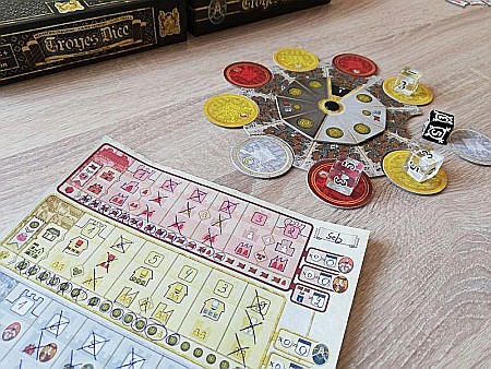Troyes Dice [3]