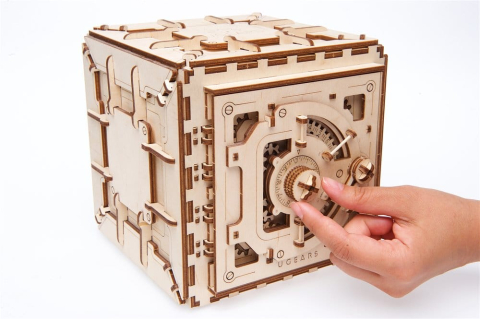 Ugears 3D Wooden Puzzle Safe [4]