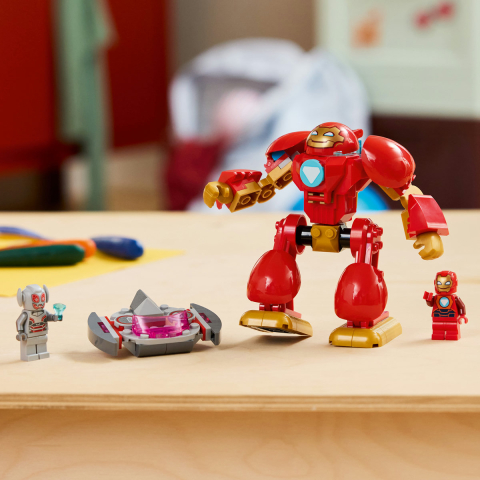 Ultron vs Iron Man [5]