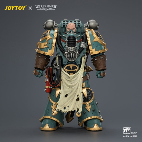 PRECOMENZI - Warhammer Action Figure Sons of Horus Maloghurst the Twisted, the Warmaster's Equerry 13 cm