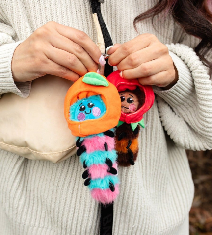 PRECOMENZI - Wooly Bear and Friends Plush Keychain S1 7 cm Blind Box Display (6)