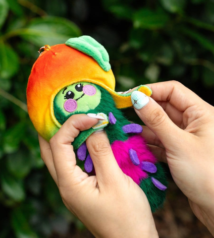 Wooly Bear and Friends Plush Keychain S1 7 cm Blind Box Display (6) [1]