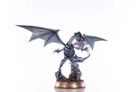 Yu-Gi-Oh! PVC Statue Blue-Eyes White Dragon Silver Edition 35 cm [25]
